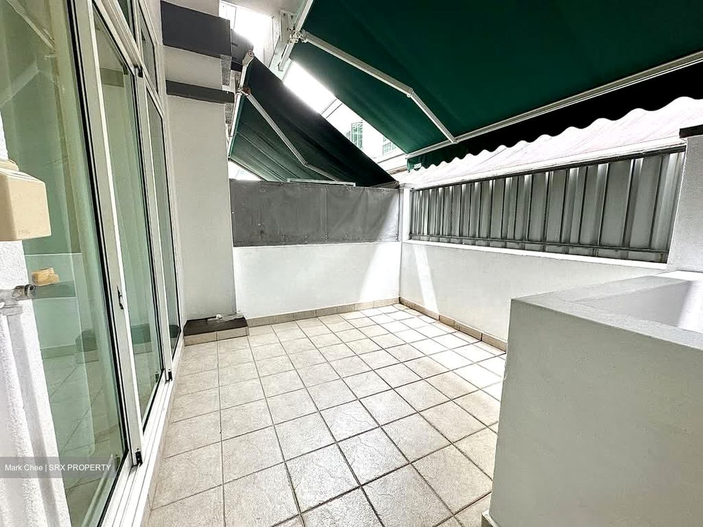 Changi South Avenue 1 (D16), Terrace #552698511